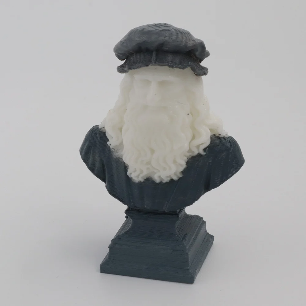 مجسمه و سردیس Leonardo da Vinci(لئوناردو داوینچی)
